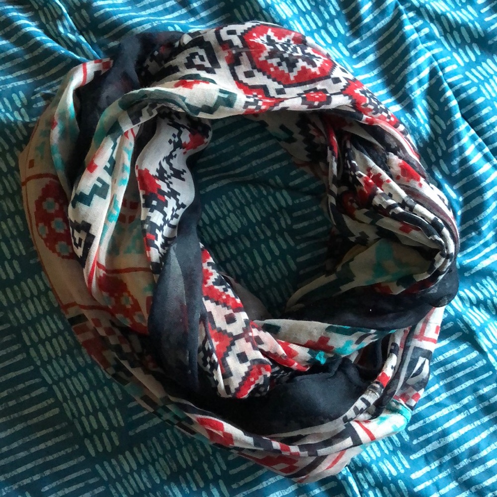 Infinity scarf